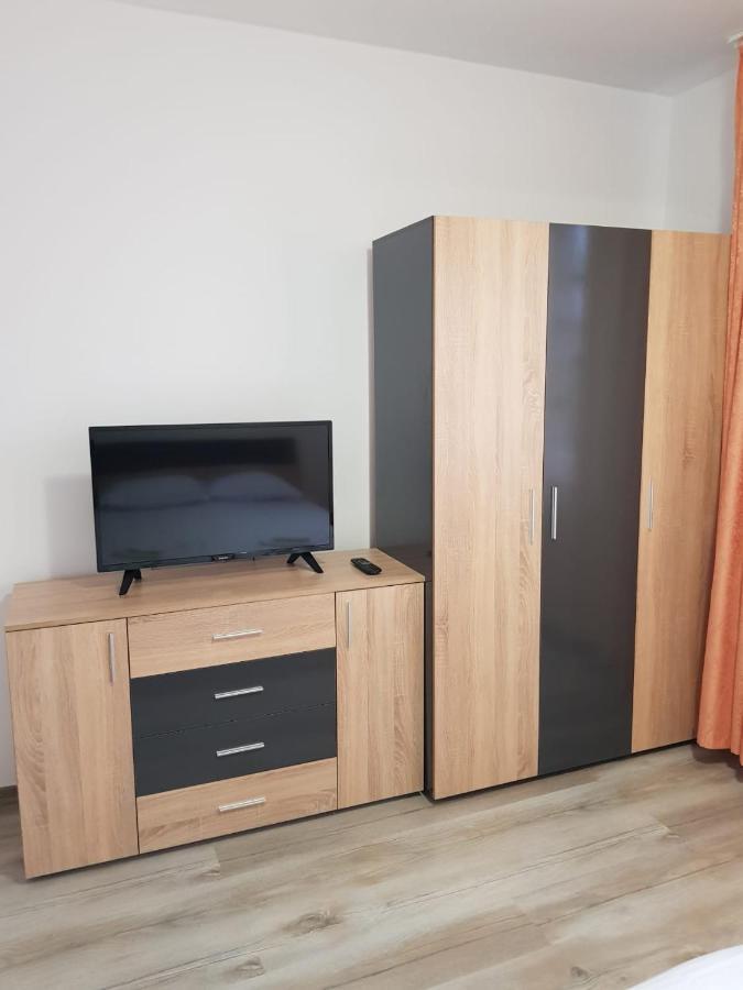 Ana Apartament Râmnicu Vâlcea Buitenkant foto