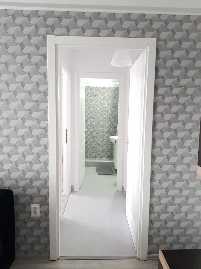 Ana Apartament Râmnicu Vâlcea Buitenkant foto